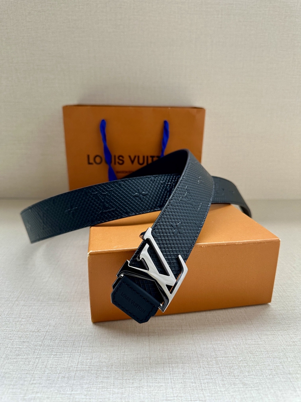 激安ルイヴィトンベルト素材ディテール